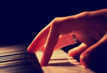 国家认可的配资平台:炒股杠杆app-市值蒸发5000亿美元后 特斯拉全面转型！马斯克豪赌机器人：五年内年产100万台